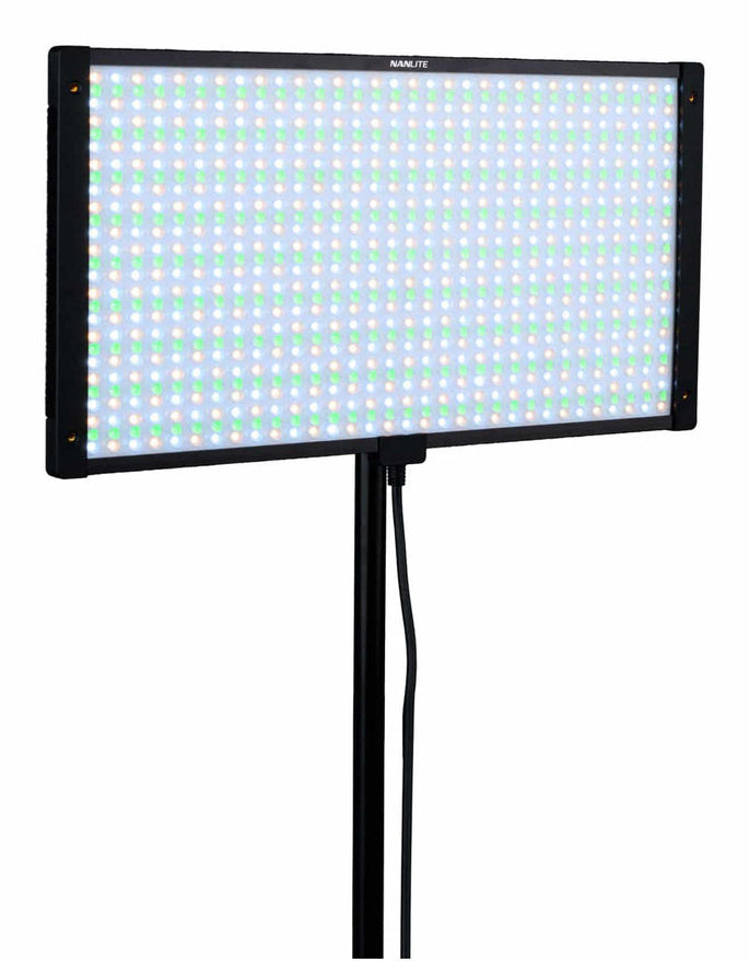Nanlite PavoSlim 120C LED-Panel – 12830 lm, 2700–7500 K – für Nanlink App, DMX/RDM, LumenRadio CRMX