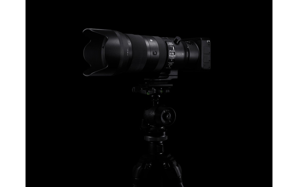Sigma 70–200 mm f/2.8 DG OS HSM Sports – Telezoom-Objektiv (Canon EF) – 82 mm Filter, spritzwasser- und staubgeschützt