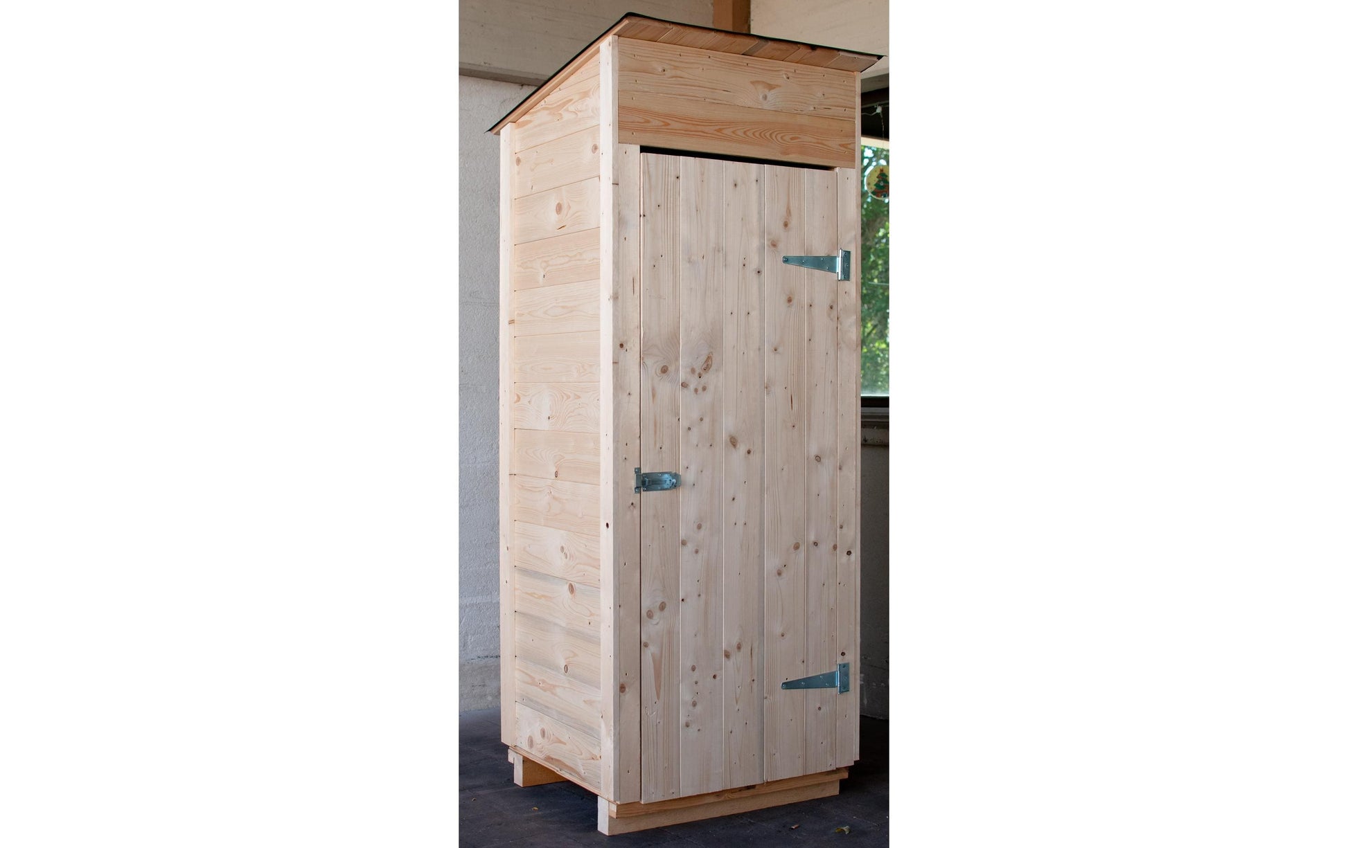 Innovesta Malaga Gartenschrank 1336 l – Holz (Fichte) – Hellbraun – 840 × 2150 × 740 mm