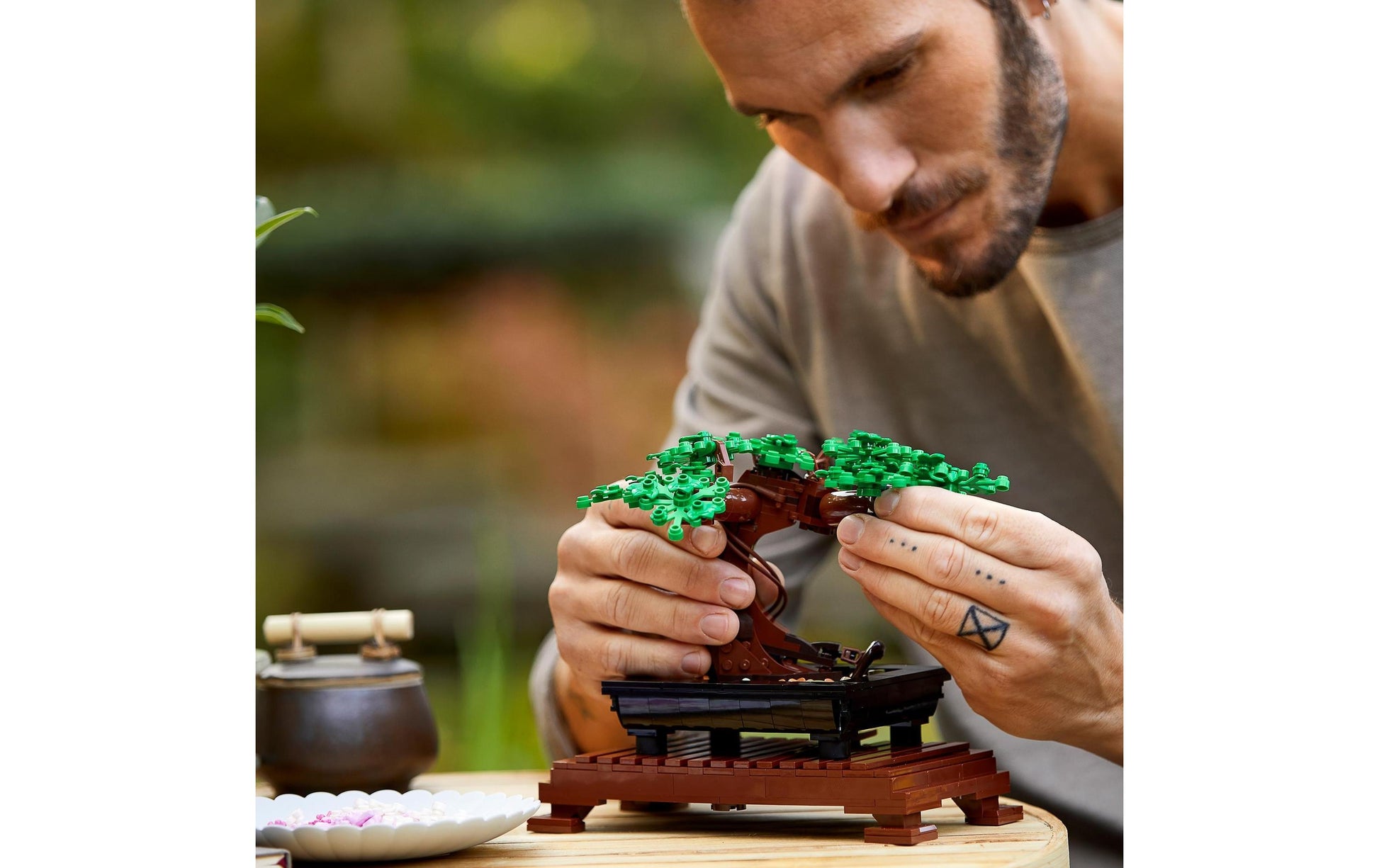LEGO Creator Expert Bonsai Baum Bausatz – Icons – 878-teilig – 20 × 18 × 21 cm – ab 18 J.
