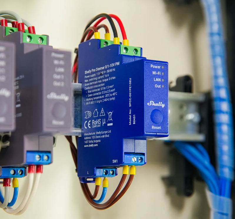 Shelly Pro 0/1-10V PM – Zubehör – Dimmer, WLAN, LAN