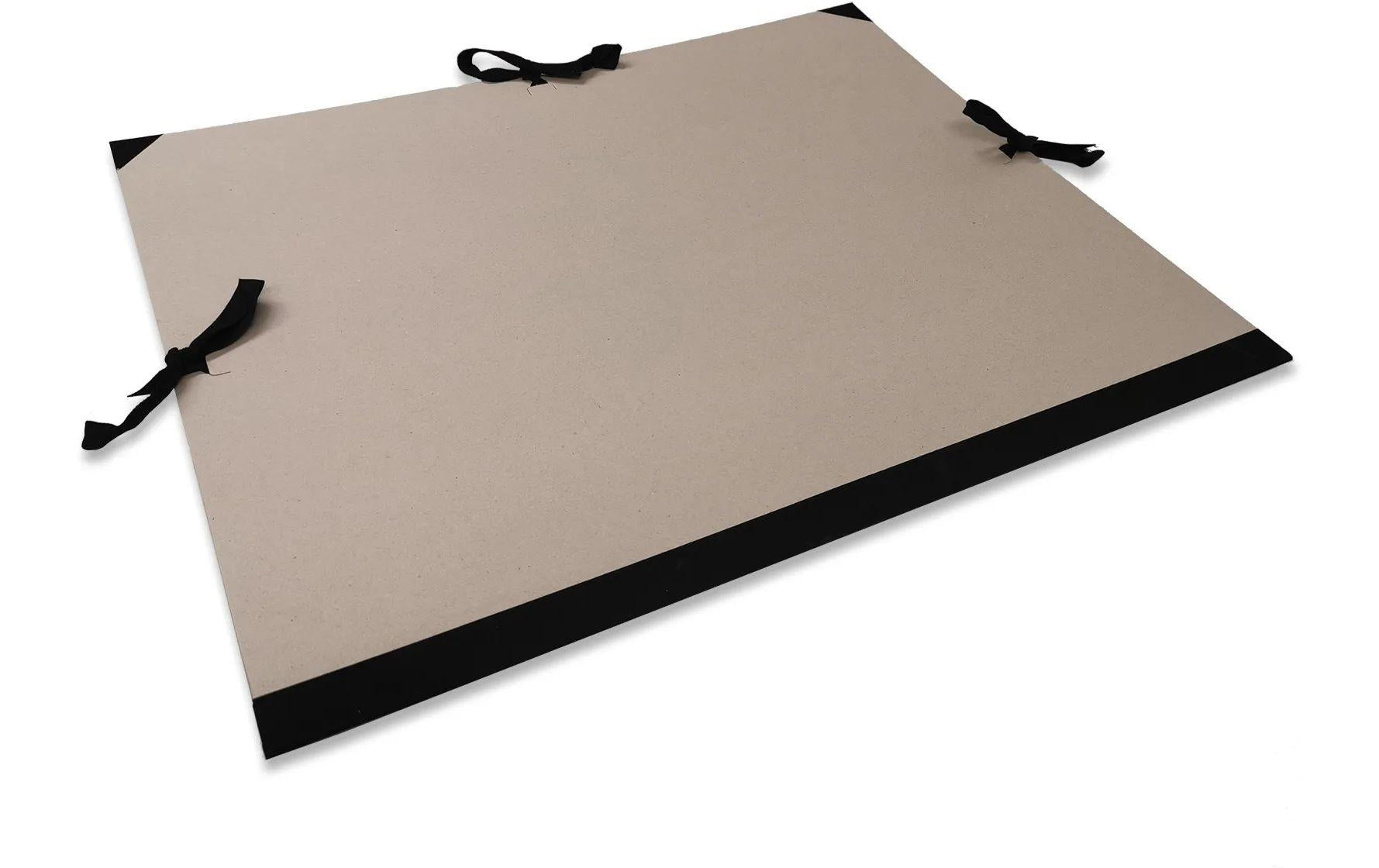 Neutral Zeichenmappe 390 × 540 mm – Gummiband, Karton, Grau