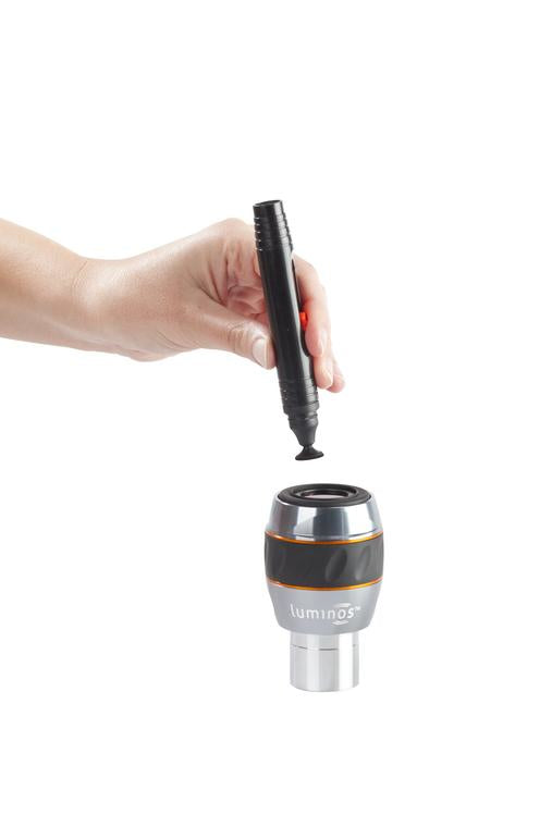 Celestron Reinigungsstift – mit Bürste – für Objektive, Glas – Schwarz