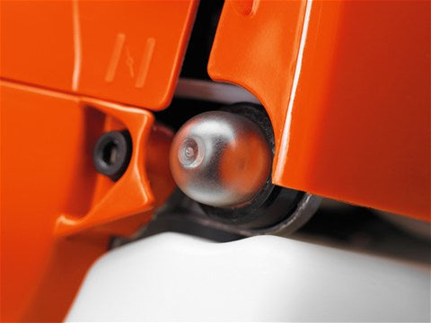 Husqvarna 122C – Rasentrimmer 430 mm, Benzin, Faden, Orange