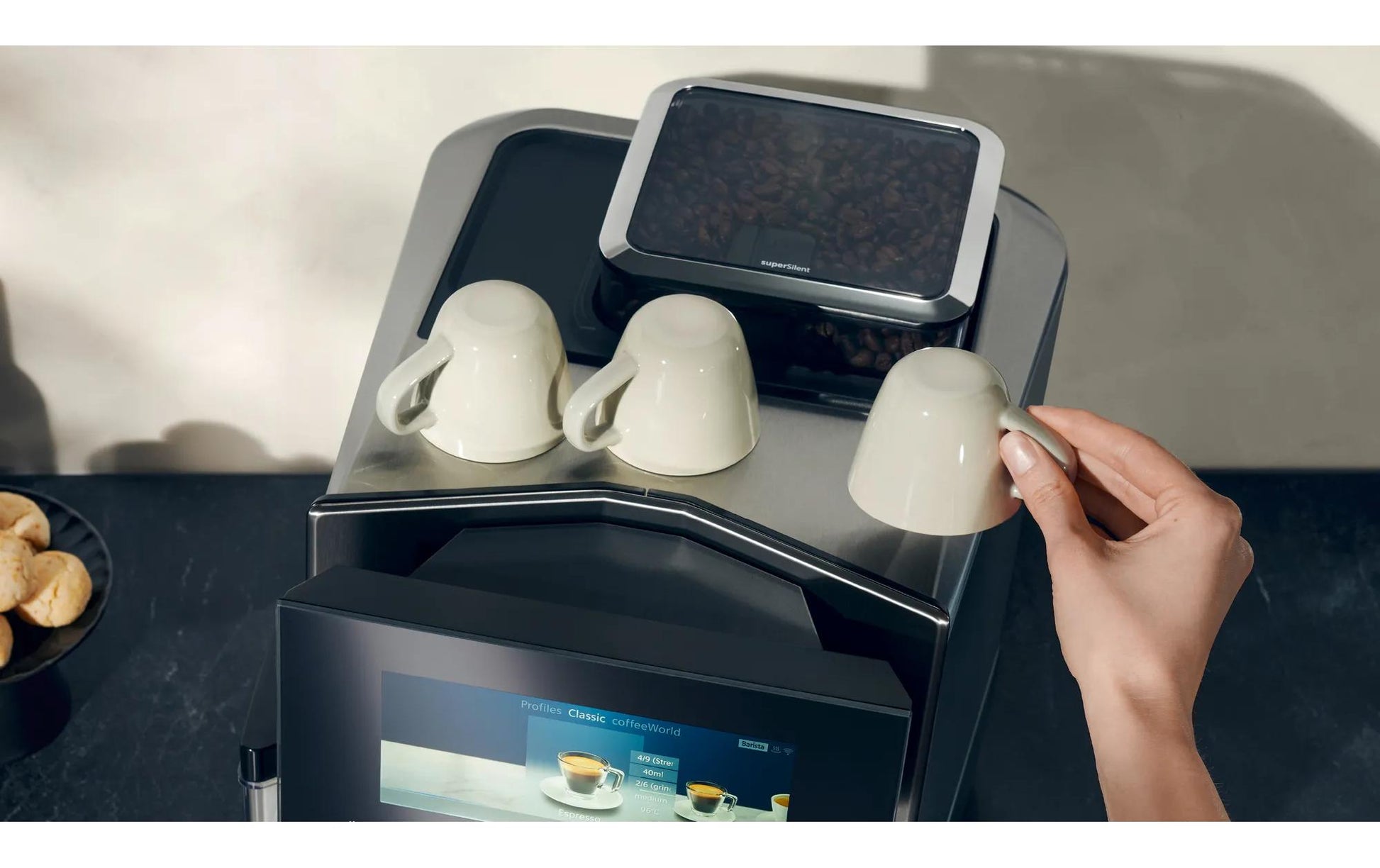 Siemens EQ 900 TQ905D03 Kaffeevollautomat – 2,3 l, 375 g, Integriertes Mahlwerk, Edelstahl