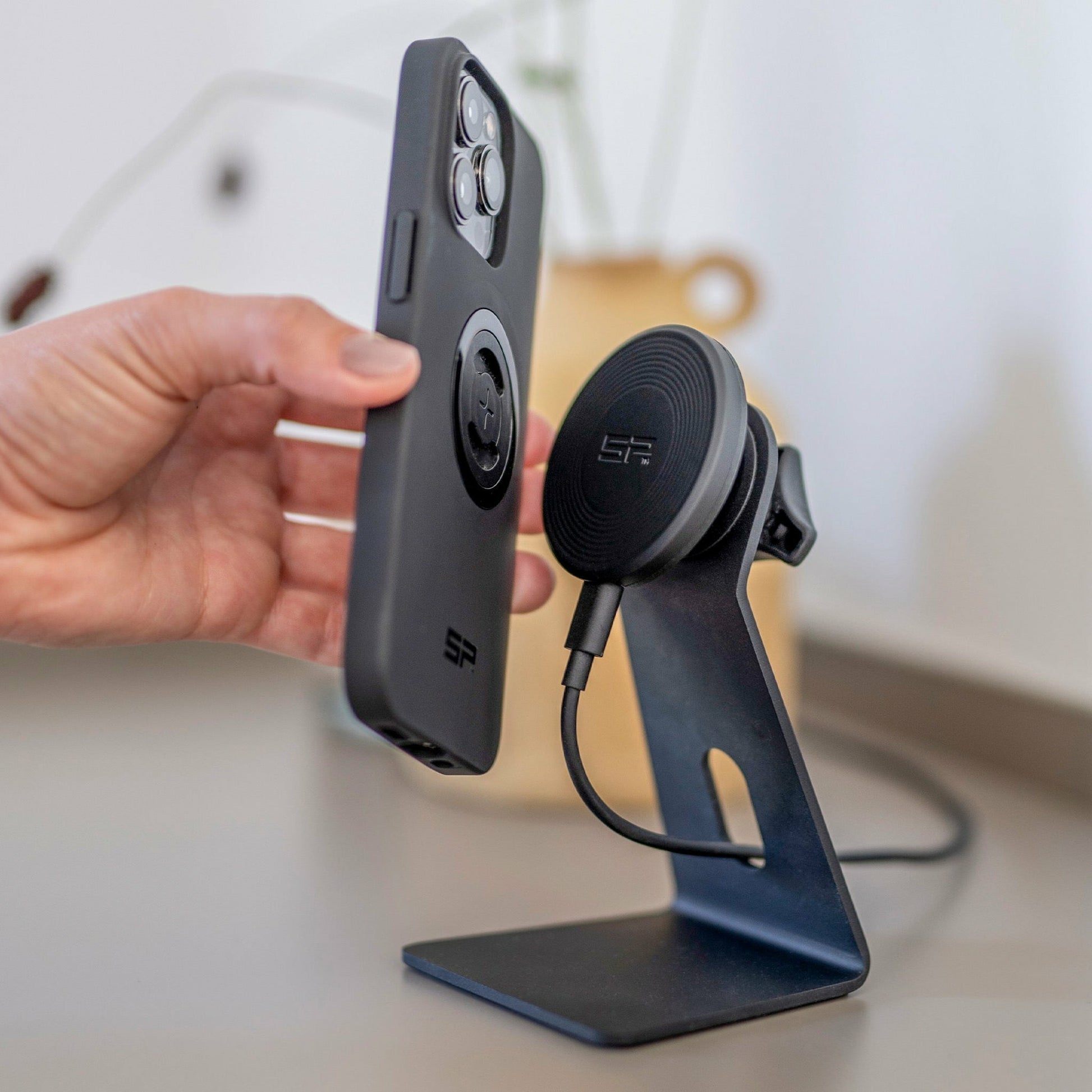 SP Connect Backcover – für Apple iPhone 13 mini – MagSafe, Kunststoff, schwarz