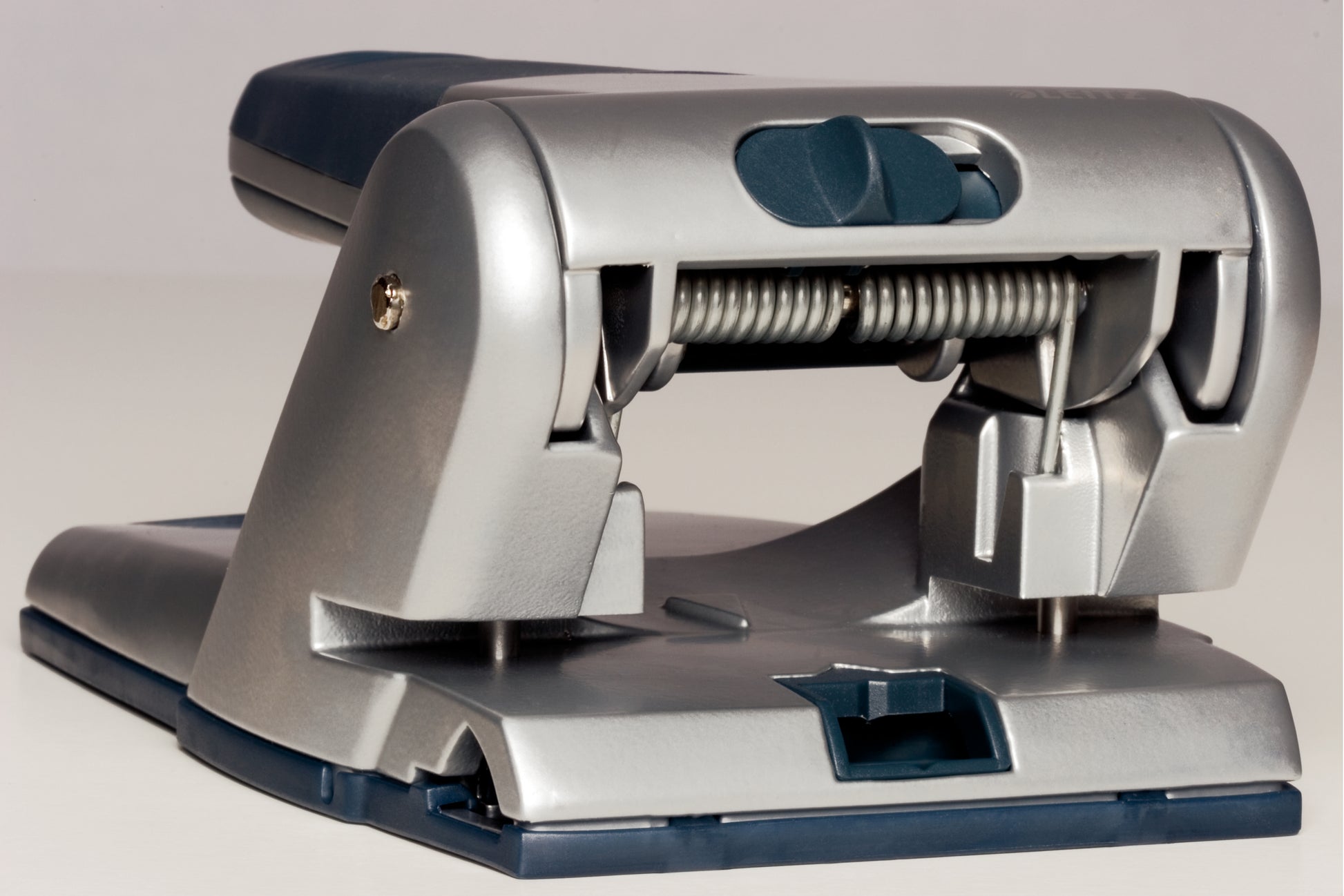 Leitz Registraturlocher – für Format A4