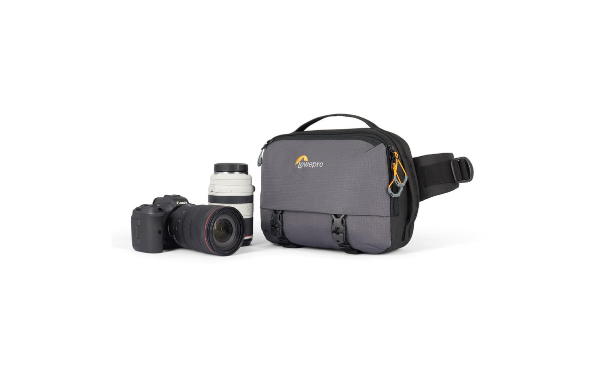 Lowepro Trekker Lite SLX 120 Fototasche – 6,5 l, Platz für 2 Objektive – für Kompakt- und Systemkameras – Grau