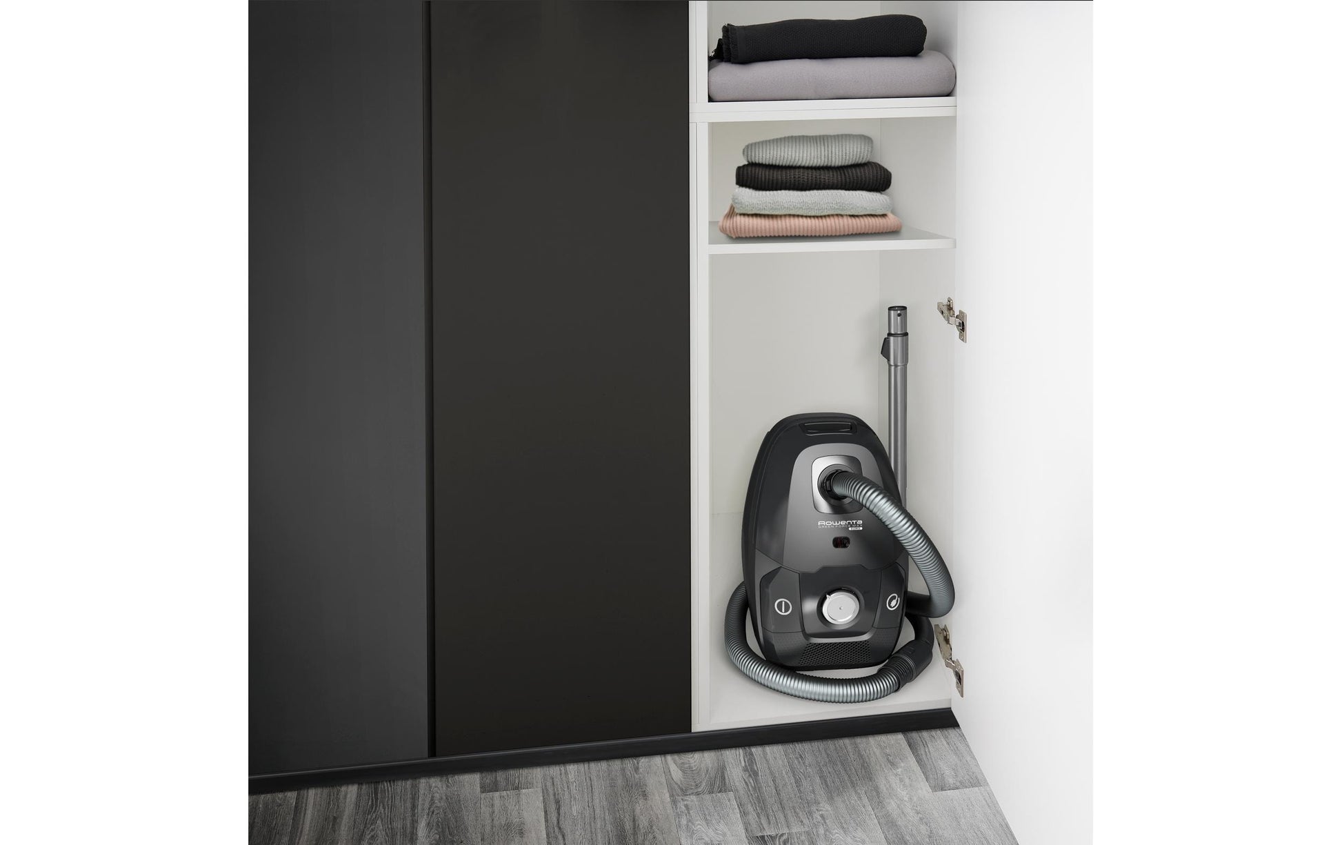 Rowenta Staubsauger – 900 W, 4,5 l, Netzbetrieb, 2 Aufsätze