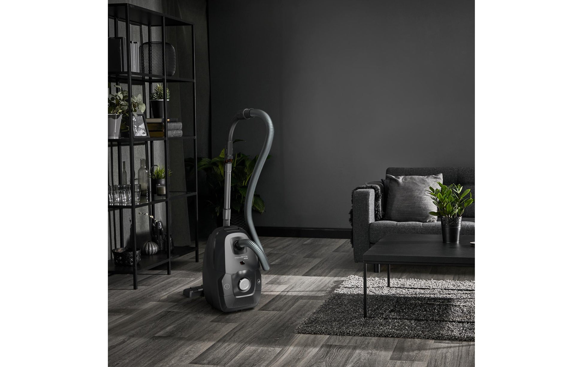 Rowenta Staubsauger – 900 W, 4,5 l, Netzbetrieb, 2 Aufsätze