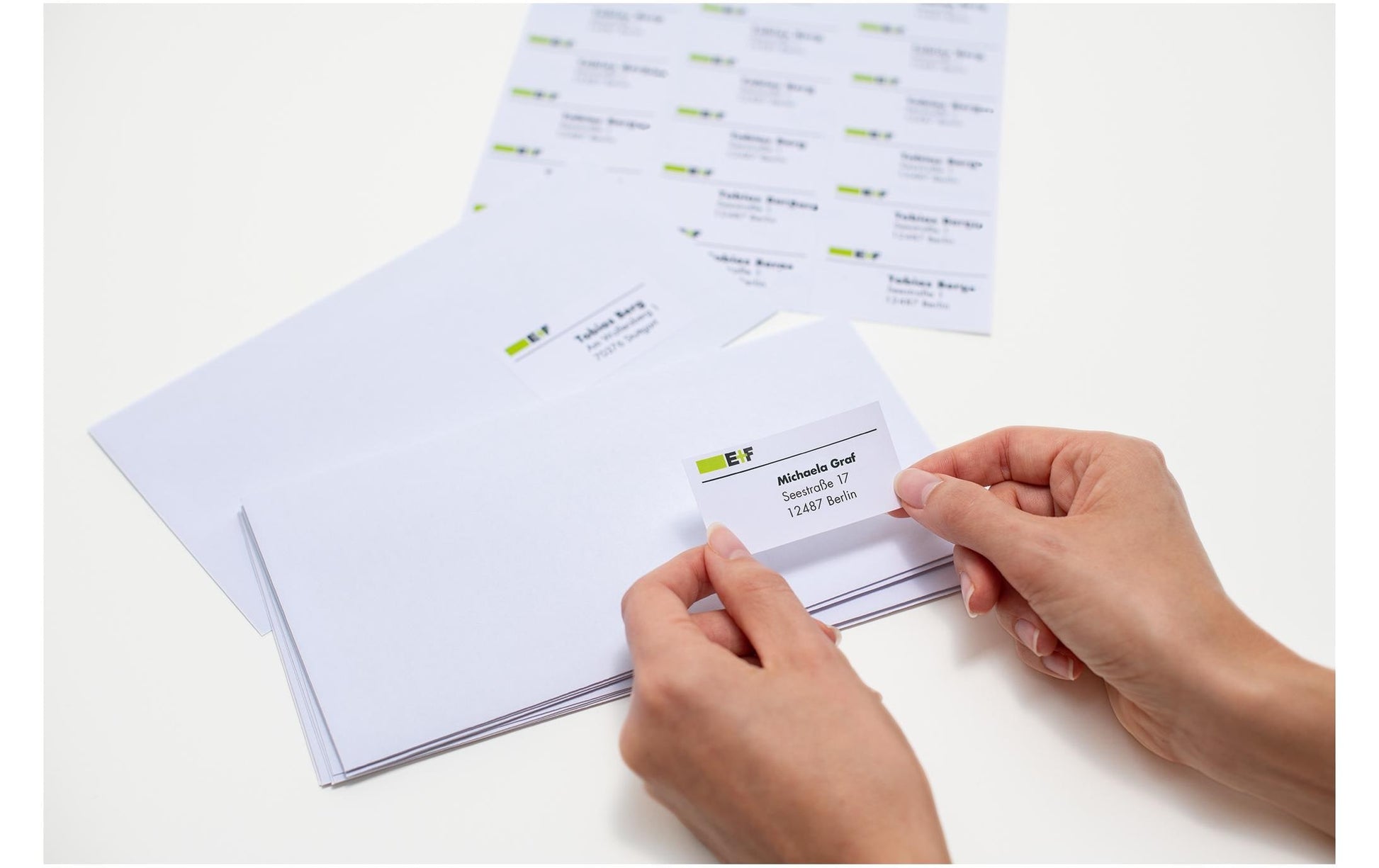 HERMA Schuletiketten – 19 × 27 mm, Abgerundete Ecken, 960 Stk, 32 Bogen, Papier, Permanent Haftend