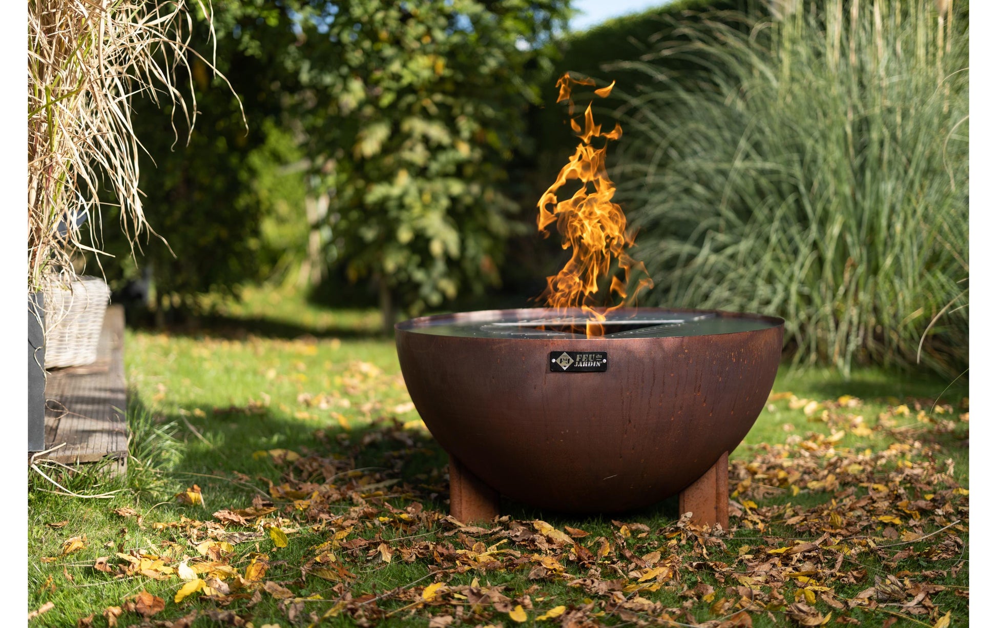 Feu du Jardin Feuerschale – Ø 98 × 53 cm – Edelstahl, rostbraun