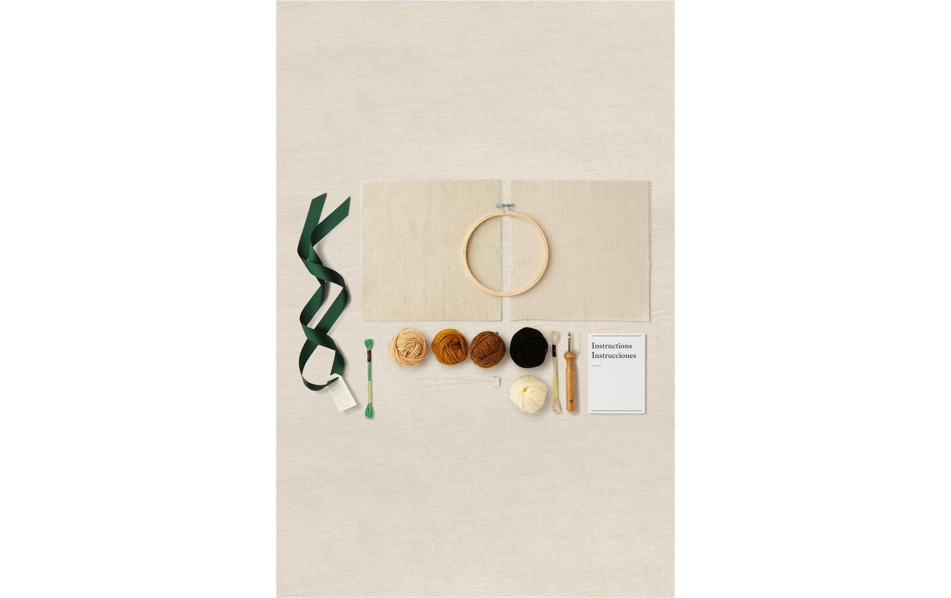 DMC Bastelset (Stick-/Punch-Nadel) – Giraffe Georg – Ø 15,7 cm – 10-teilig