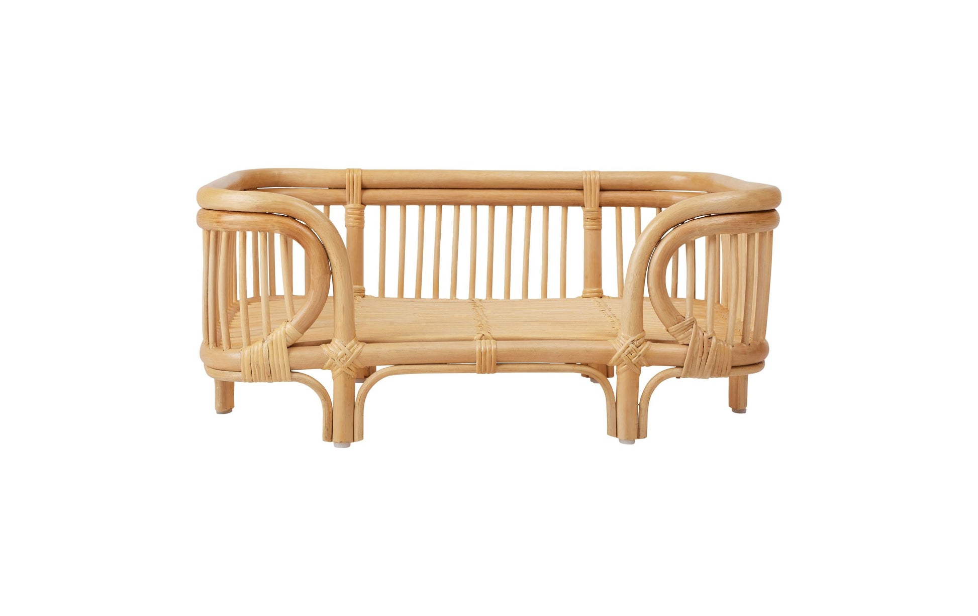 OYOY Otto Hundebett M – 55 × 69 × 30 cm – Rattan – beige