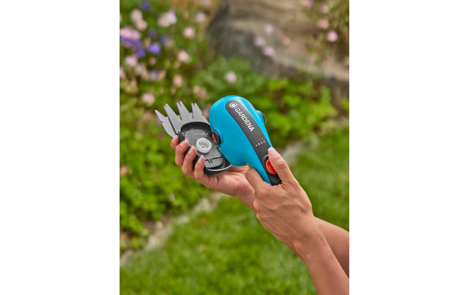 Gardena ClassicCut Li Akku-Grasschere – 3,6 V – Klingenbreite 8 cm – 2,5 Ah & Ladegerät