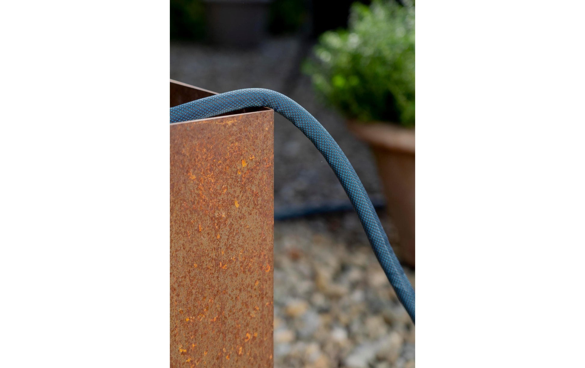Gardena Gartenschlauch Liano Xtreme – 30 m, 25 cm breit, Grau, Orange