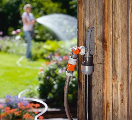 Gardena Wasserstecker – drehbarer Anschluss, Spike zur Bodenbefestigung, Grau, Orange, für Pipelinesystem