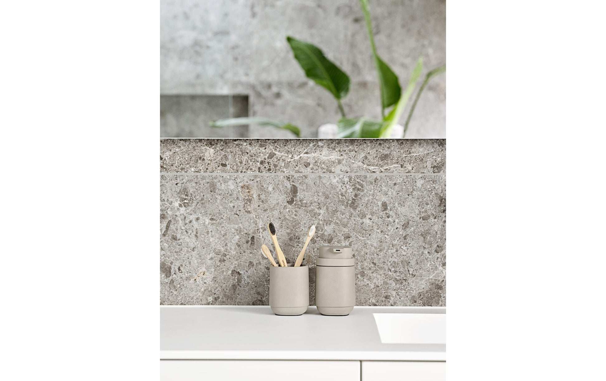 Zone Denmark Zahnputzbecher Time – ABS, 8×8×9,8 cm, Betonfarbe