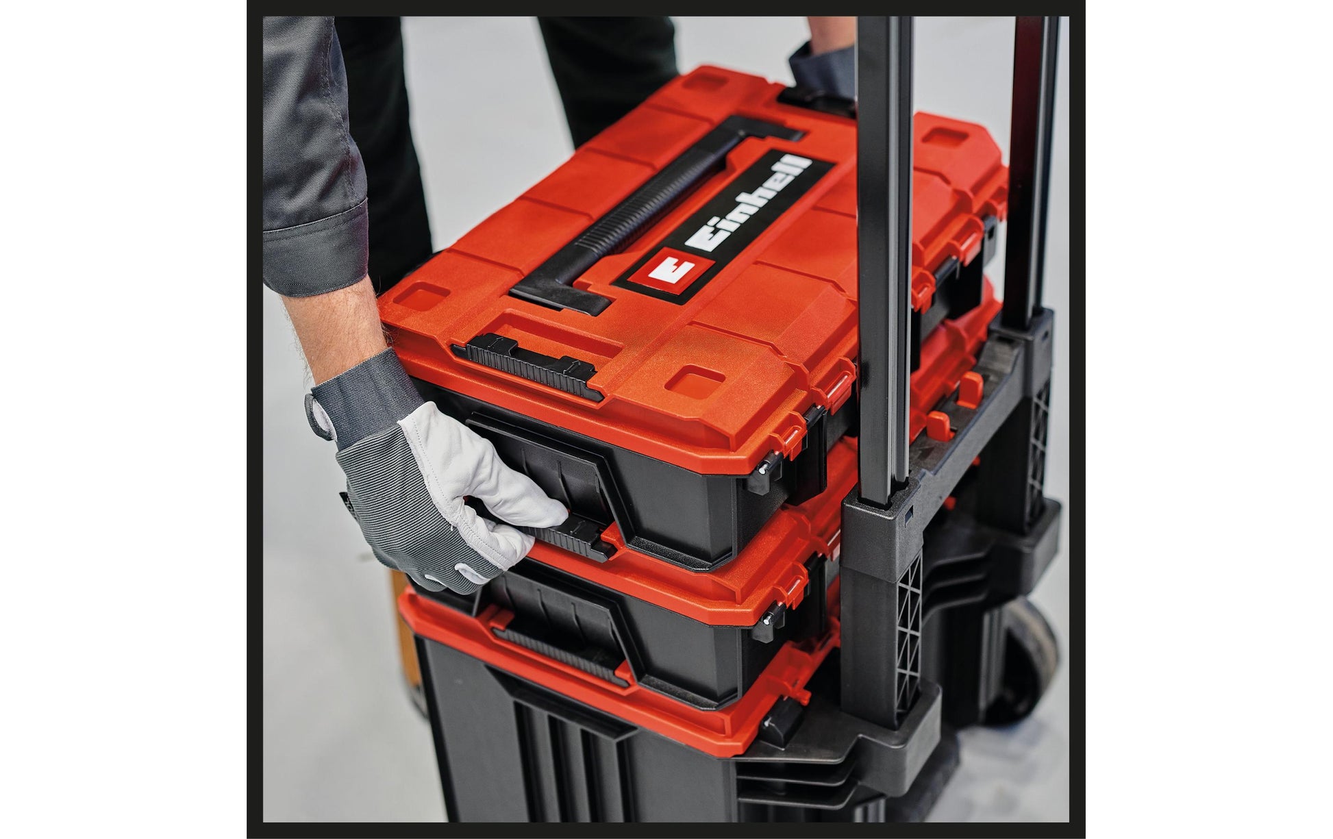 Einhell E-Case L Systemkoffer – leer, mit Rollen (2), rot, PP, B 415 × H 320 × T 273 mm