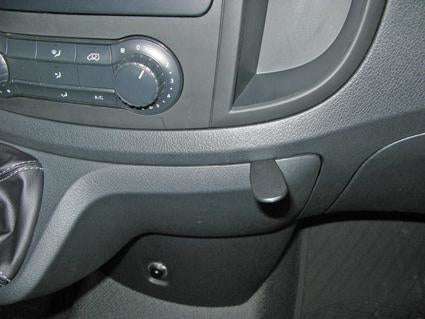 Brodit ProClip – Auto-Halterung – für Mercedes-Benz Vito (2015–2020) – Schwarz