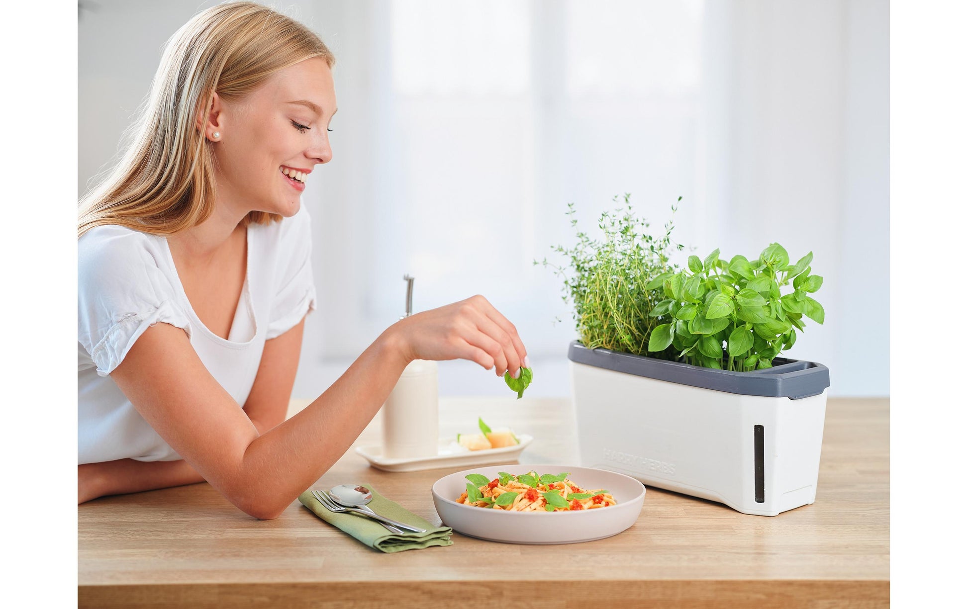 Gusta Garden HARRY HERBS Kräutertopf – 35,8 × 25 × 15 cm – Kunststoff, Weiss