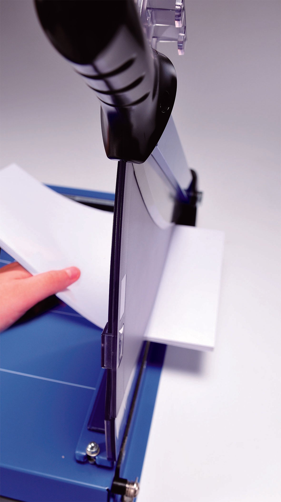 Olympia Hebelschneider G 3640 – Schnittlänge 360 mm, bis A4, 40 Blatt