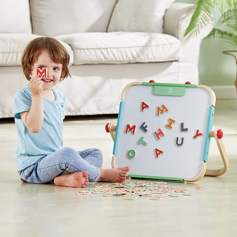 Hape Magnet-Set – Buchstaben, 70 Teile, ab 3 Jahren