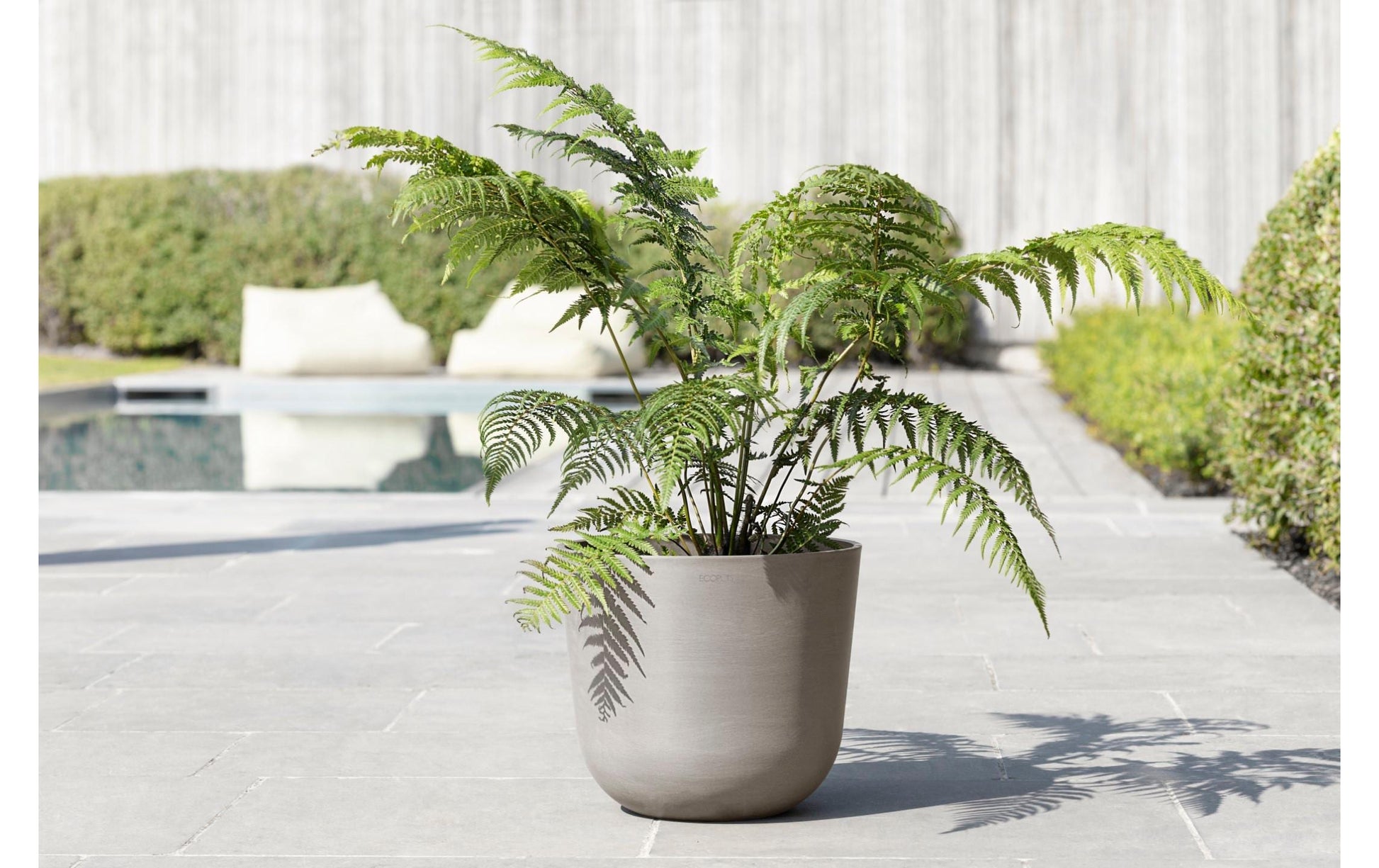 Ecopots Pflanzentopf – Ø 35 × 30,5 cm – Recycling-Kunststoff, Taupe