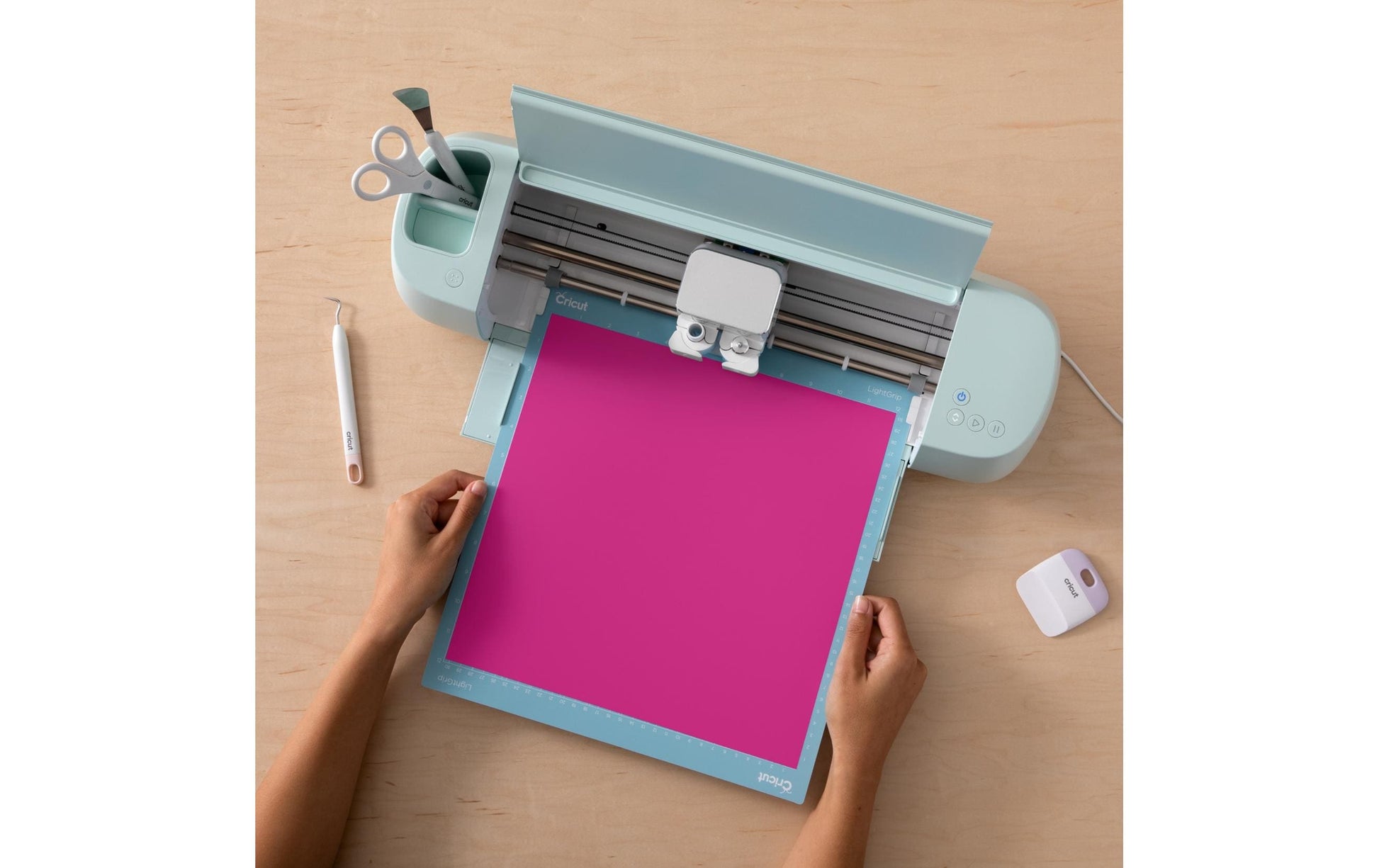 Cricut Glänzende Vinylfolie – Magenta/Hellrosa – 30,0 × 60,0 cm – für Cricut Schneideplotter