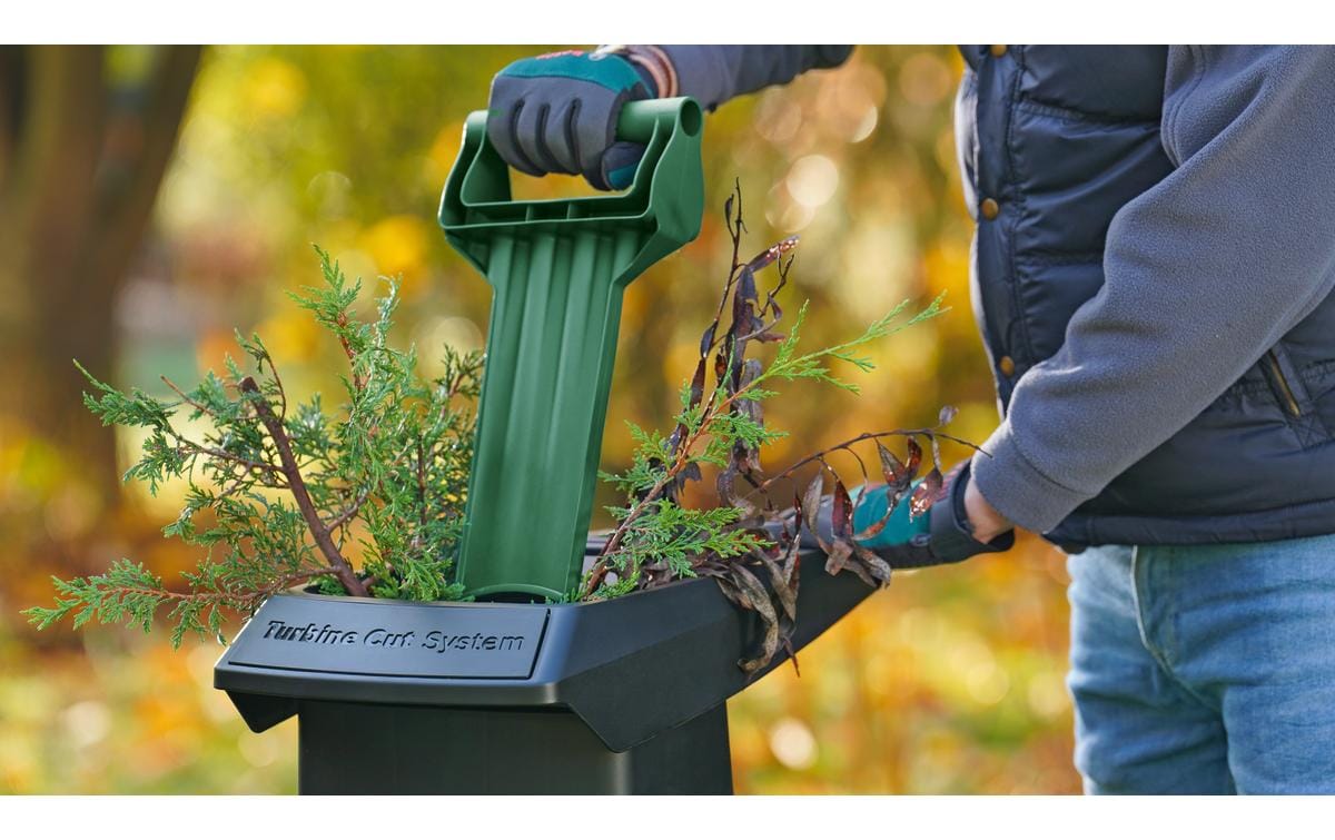 Bosch AXT 23 TC Häcksler – 2300 W – Ø 42 mm – 53 l – Netzbetrieb