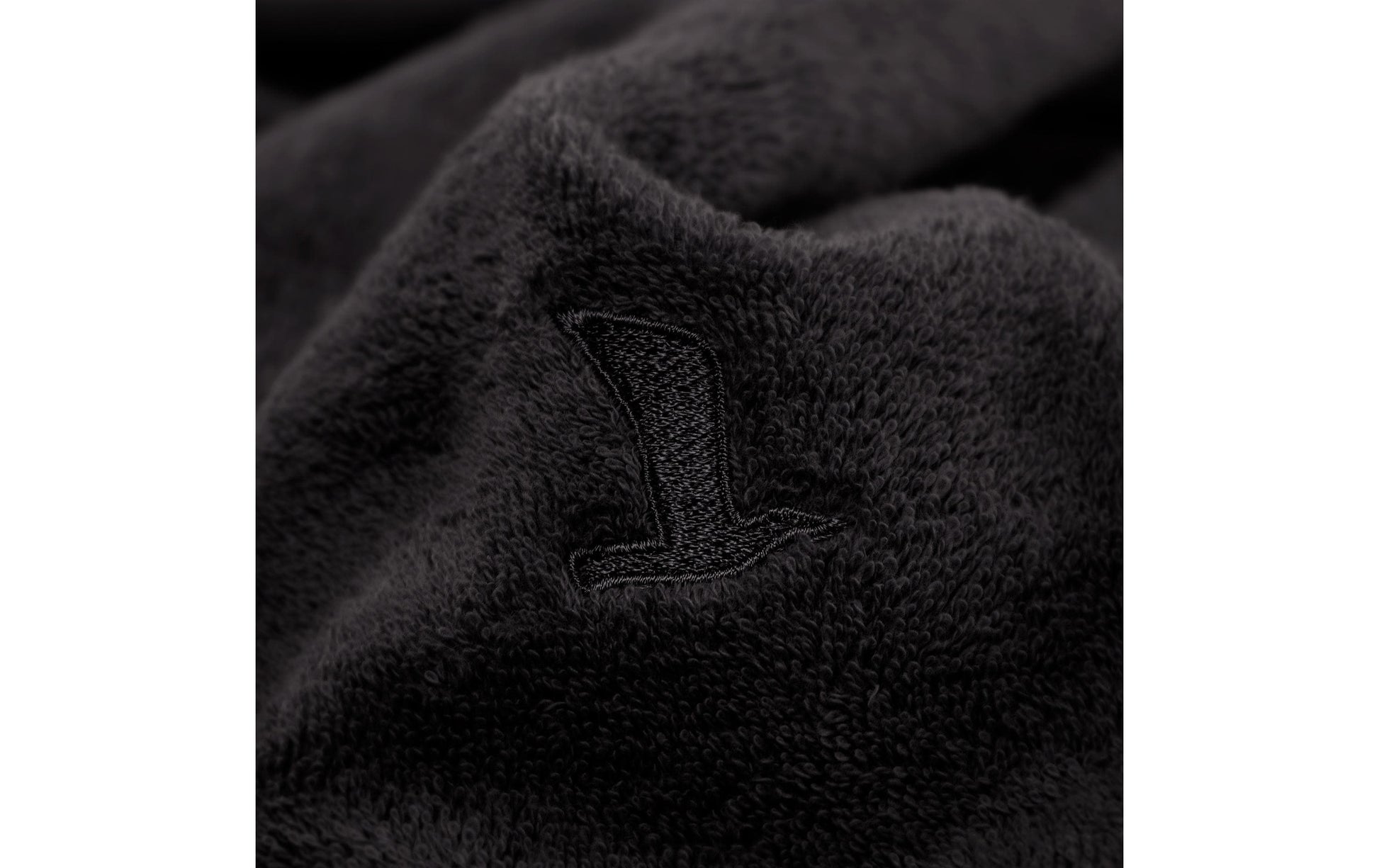 MÖVE Superwuschel Duschtuch – 80 × 150 cm – Schwarz – Baumwolle, 550 g/m² – 60 °C