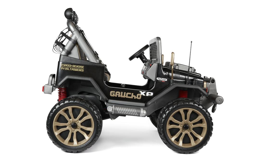 Pegperego Gaucho XP 24V Elektro-Kinderauto – 7,5 km/h – 90 × 108 × 131 cm – ab 3 J. – schwarz