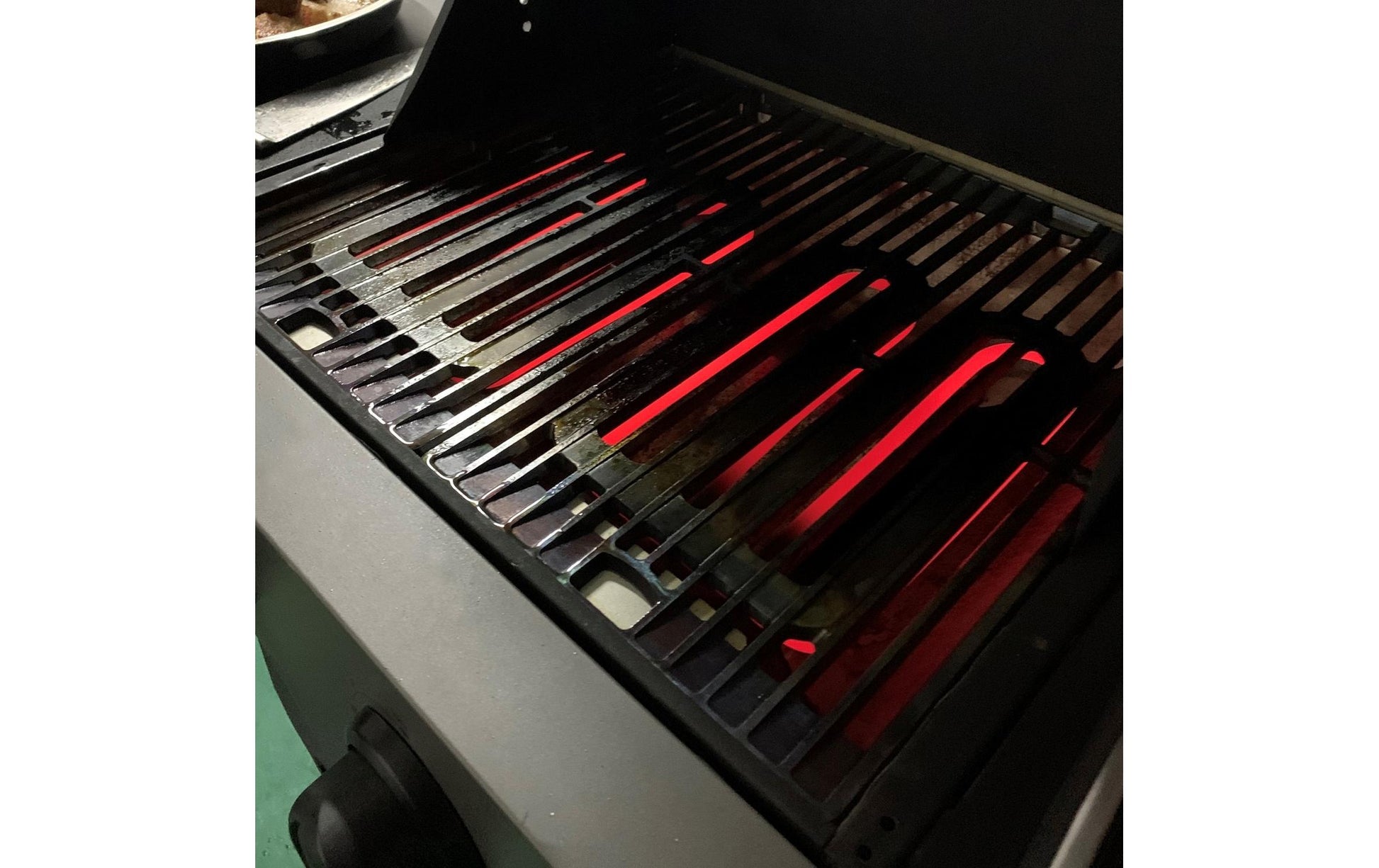 Buschbeck Elektrogrill Grenada – 2 Brenner, Grillfläche 48×42 cm, 2400 W – Schwarz/Grau