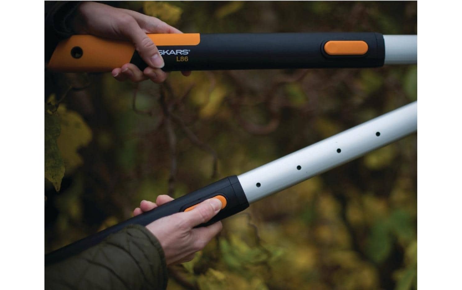 Fiskars SmartFit HS86 – Heckenschere 240 mm, Teleskop