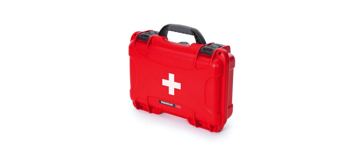 Nanuk Schutzkoffer 909 Erste Hilfe – 4,8 l, Kunststoff, Rot, 31,8 × 20,3 × 24,9 cm