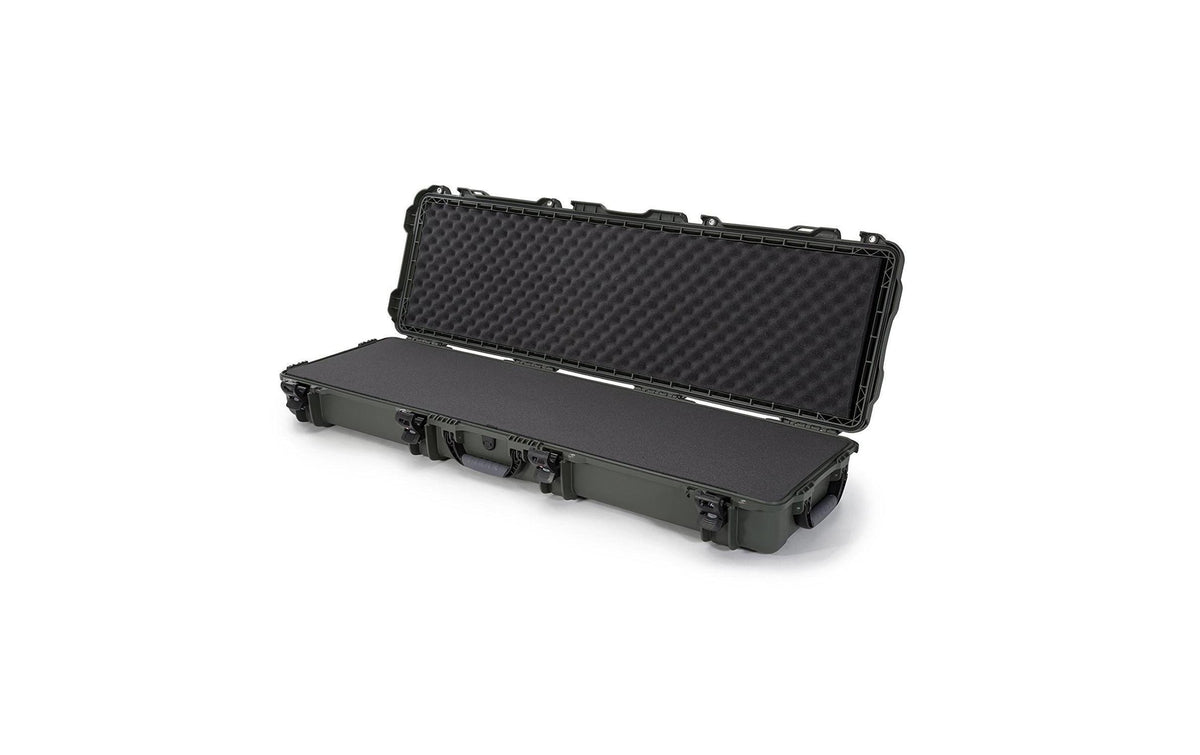 Nanuk Schutzkoffer 995 – 73,9 l, Kunststoff, Olivgrün, 44 × 16,8 × 139,9 cm