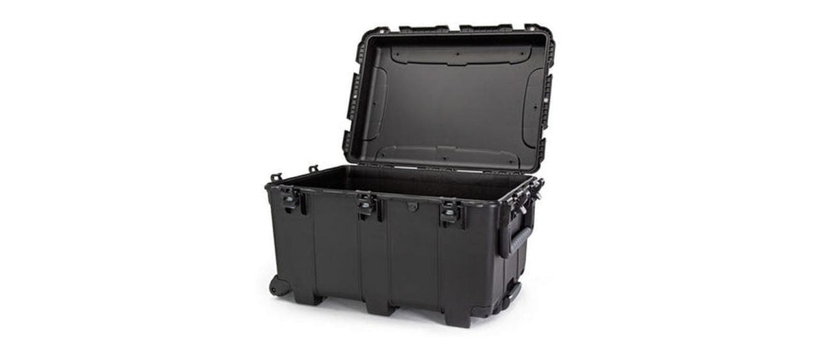 Nanuk Schutzkoffer 975 – 185,6 l, Kunststoff, 61,7 × 50 × 85,1 cm
