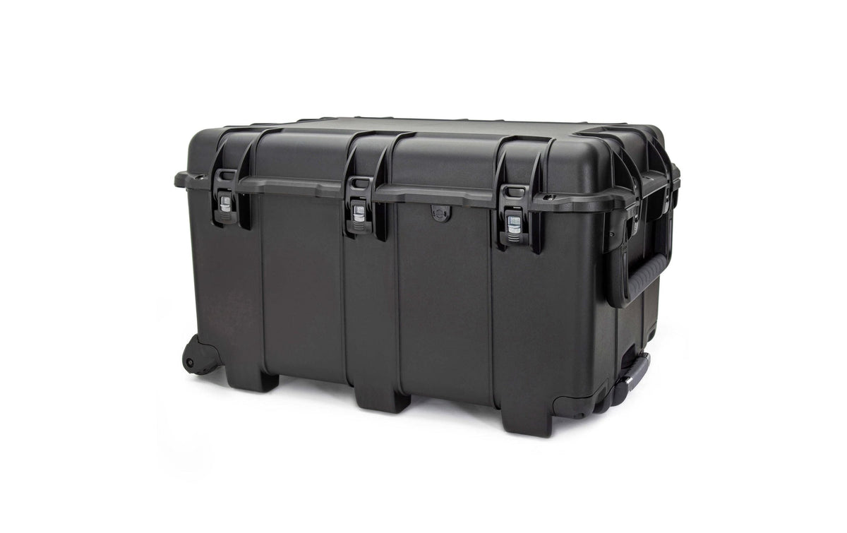 Nanuk Schutzkoffer 975 – 185,6 l, Kunststoff, 61,7 × 50 × 85,1 cm