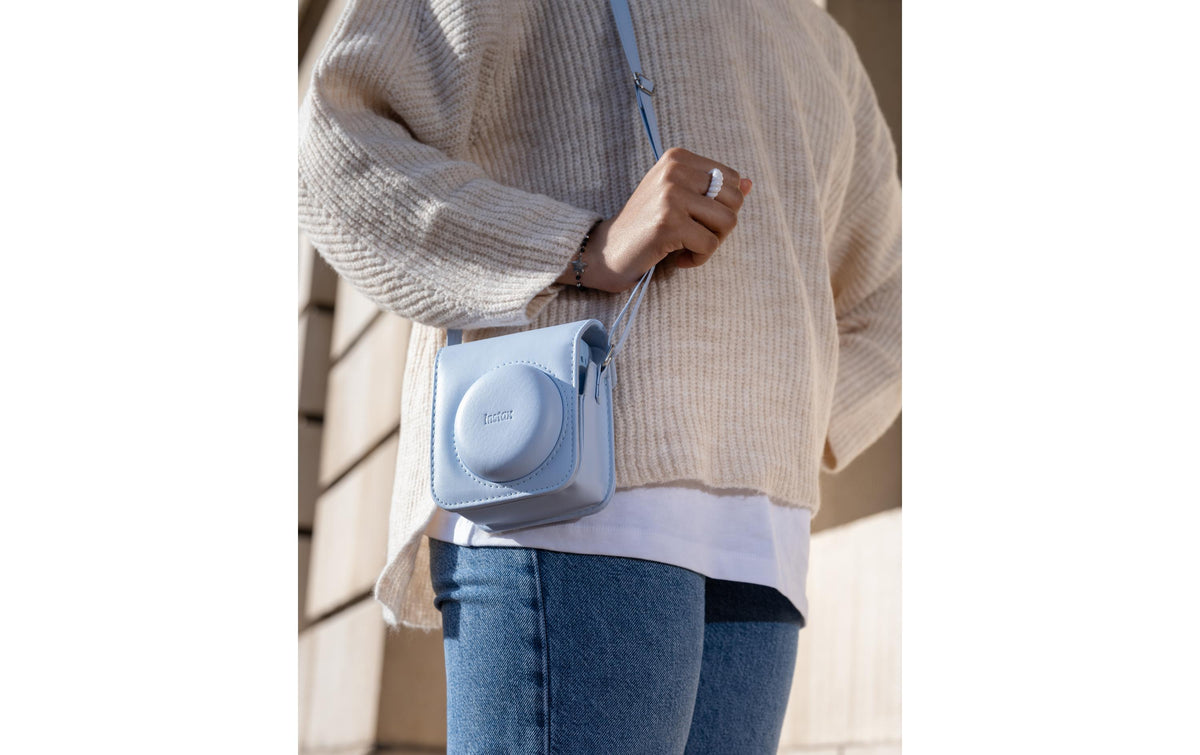 Fujifilm Kameratasche – Etui mit Schulterriemen, staub- und kratzresistent – für Instax Mini 12 – Blau