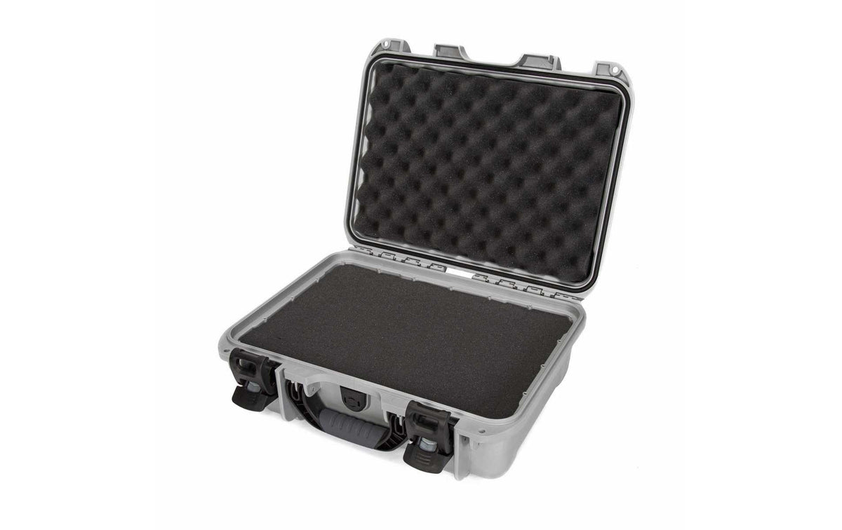 Nanuk Schutzkoffer 920 – wasserdicht, Silber, 42,4 × 17,3 × 34,0 cm