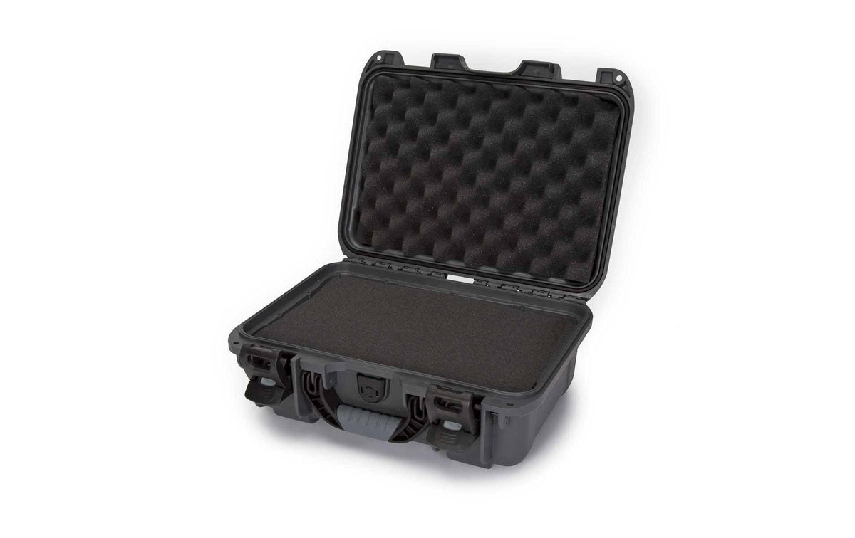 Nanuk Schutzkoffer 915 – 13,0 l, Kunststoff, Graphit, 39,1 × 17,3 × 30,7 cm