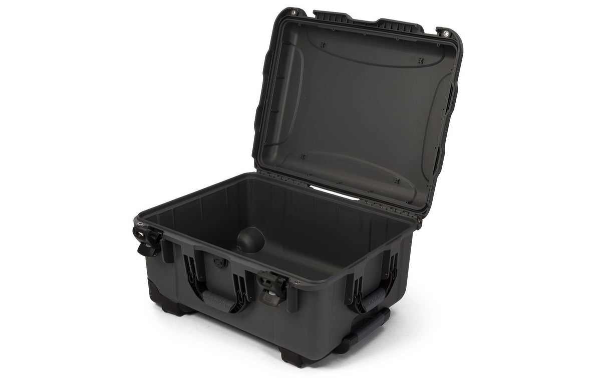 Nanuk Schutzkoffer 950 – 52,1 l, Hartschale, Graphit, 46,5 × 29,7 × 57,9 cm