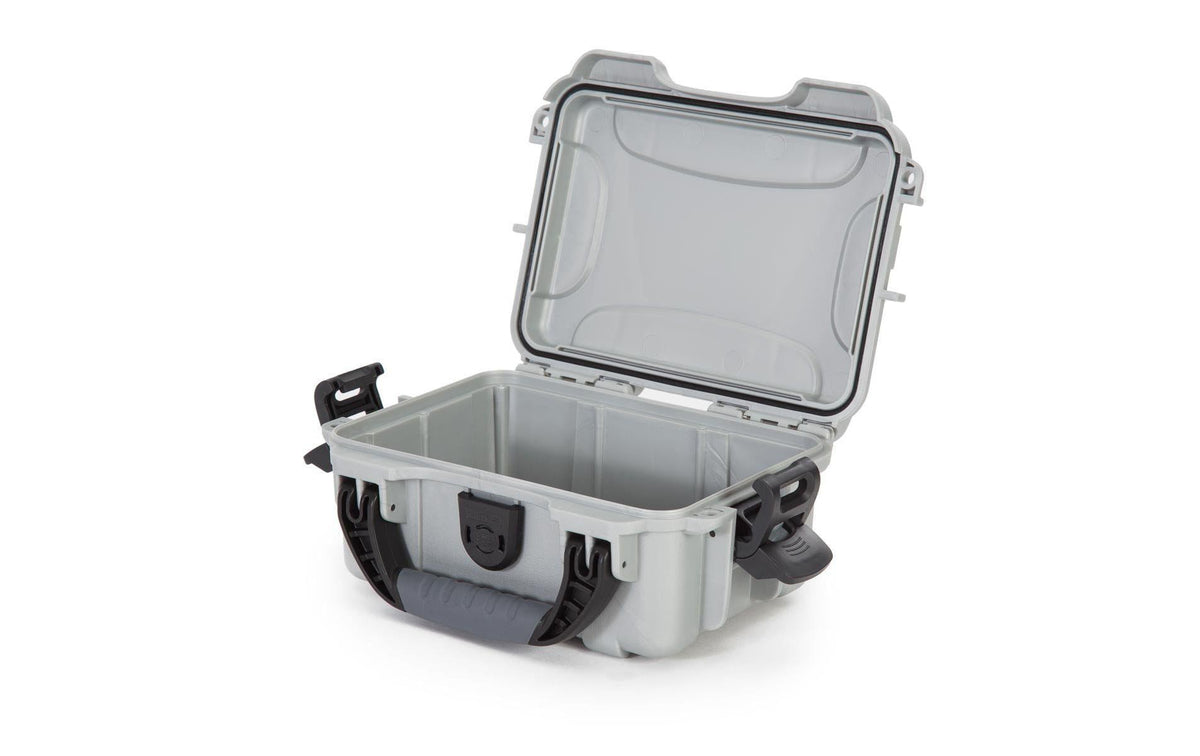 Nanuk Kunststoffkoffer 903, 173 × 231 × 97 mm, Kunststoff, Silber, IPX7