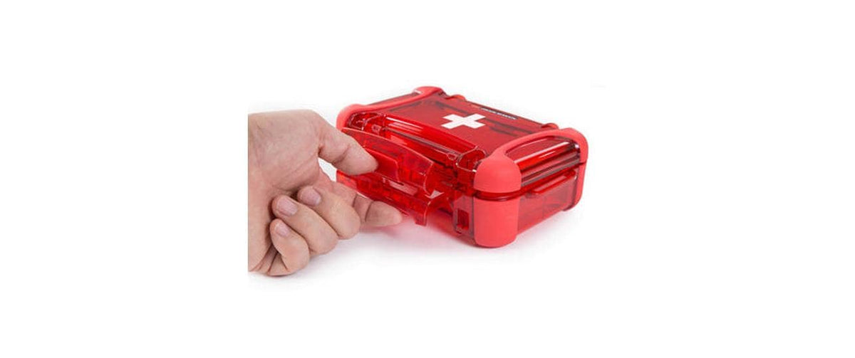 Nanuk Nano Case 330 – Erste-Hilfe (leer), Rot