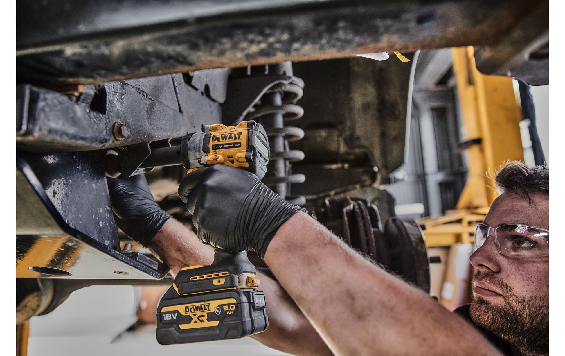 DeWalt Schlagschrauber – 18 V (XR) – 1/2" Vierkantaufnahme – Solo – Koffer