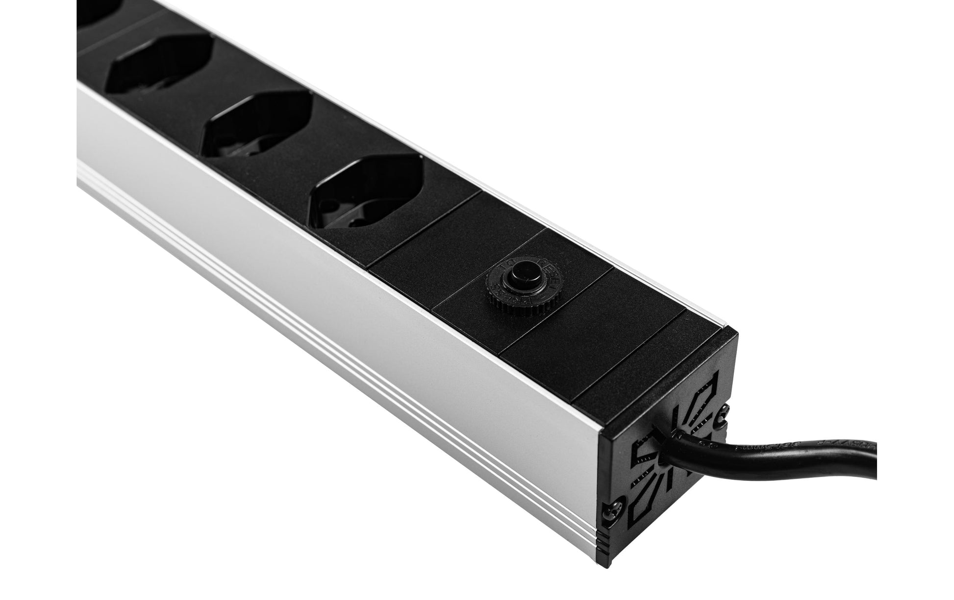 FURBER.power 19" Rack-PDU – 8× T13, T12–T13, 3 m, mit Schalter, Überstromschutz, schwarz
