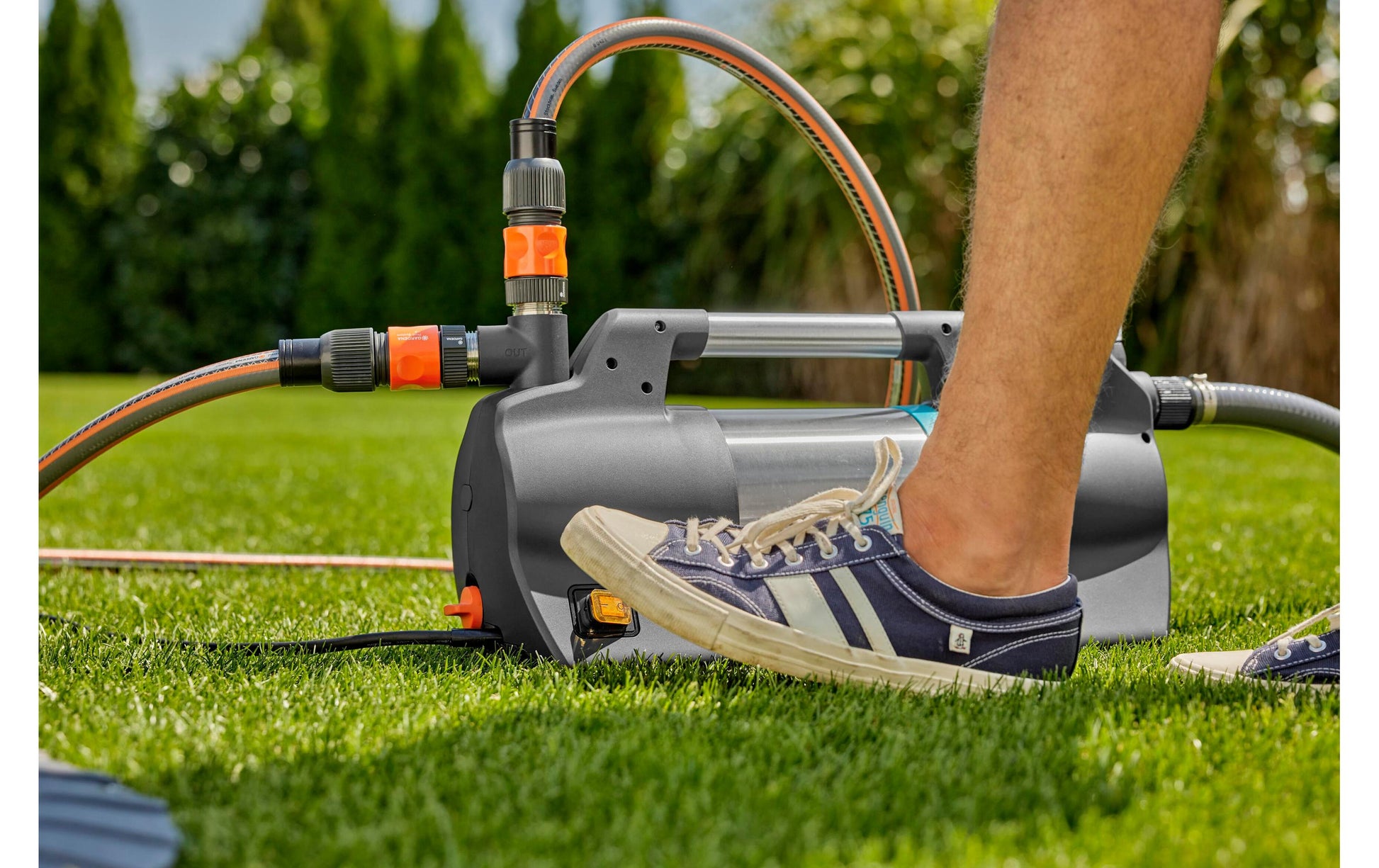 Gardena Gartenpumpe – 900 W, 5600 l/h, 8 m Förderhöhe, 4,7 bar, IPX4, 1,5 m Kabel