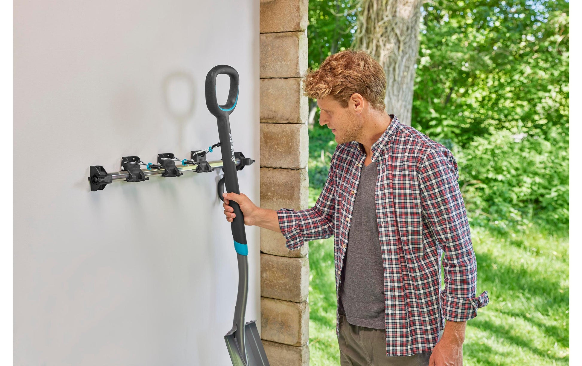 Gardena Halterung – Set Einzelhalter & Einzelhaken, grau/türkis, B 73 × H 135 × T 96 mm, für Universal