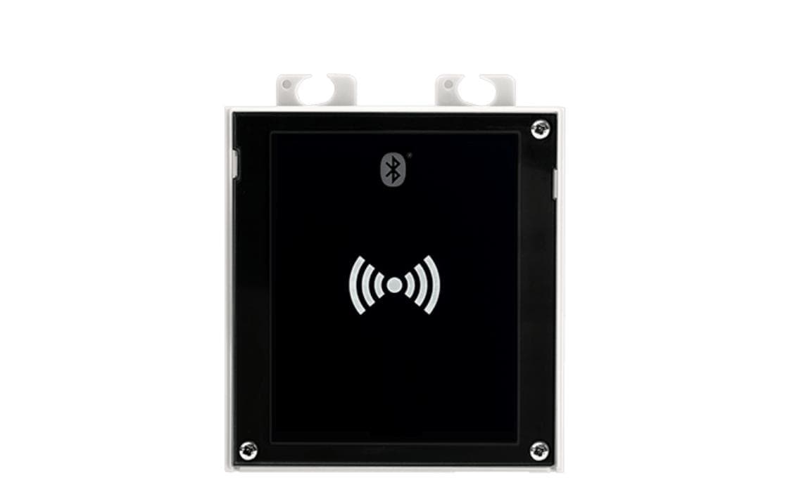 2N IP Verso Bluetooth- & RFID-Leser – 108×45×131 mm, schwarz