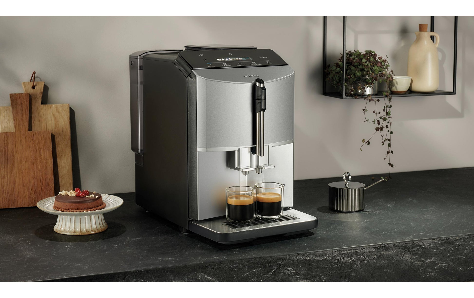 Siemens EQ300 TF303E07 Kaffeevollautomat – 15 bar, 1,4 l, 250 g, Keramik-Mahlwerk, Schwarz